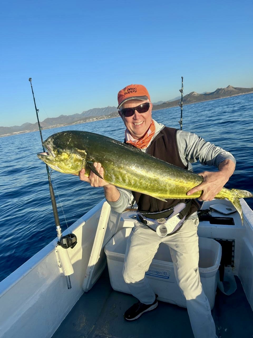 Daliken Sportfishing anglers with inshore or offshore catch in San José del Cabo